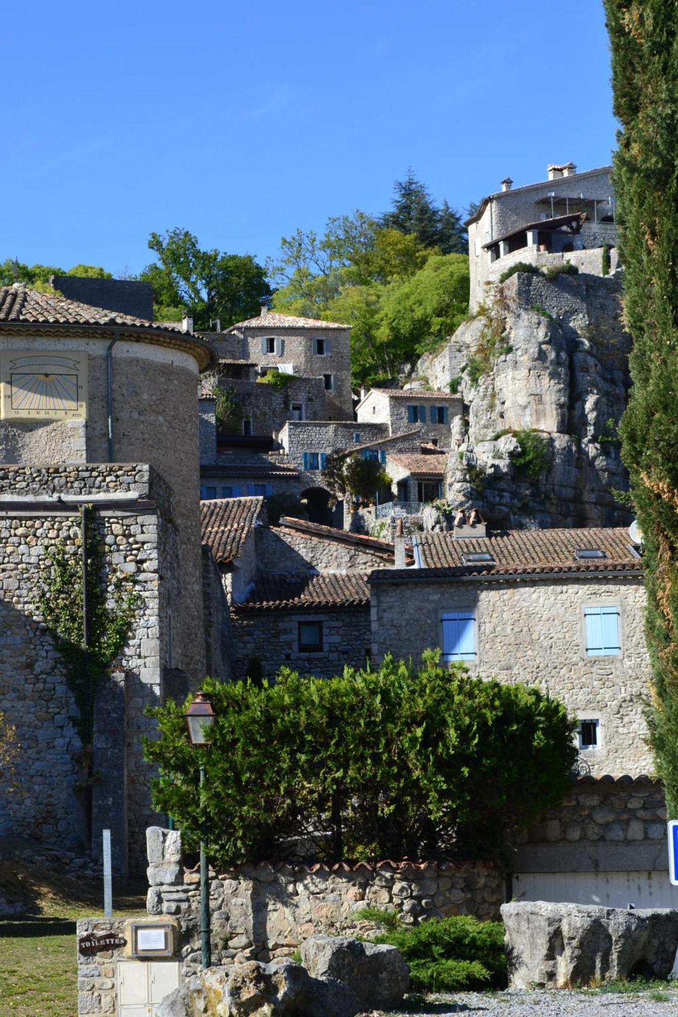 Hotel La Garenne Labeaume Exterior photo